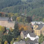 Weber * Schleiden