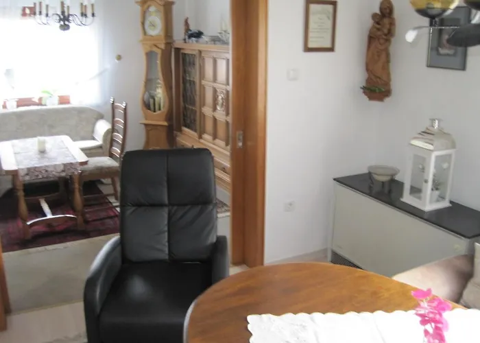 Weber Апартаменты *